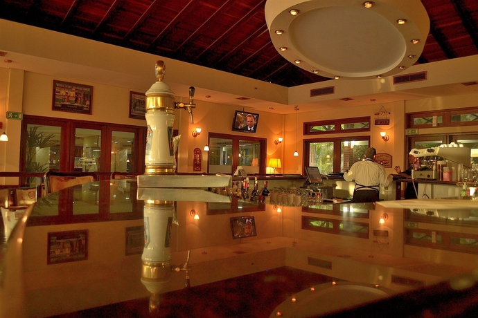 Imagen del bar/restaurante del Hotel Eurobuilding Express El Tigre. Foto 2