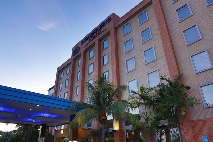 Imagen general del Hotel Eurobuilding Express Maiquetia. Foto 4