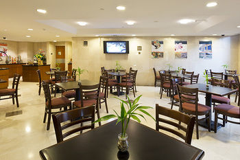 Imagen del bar/restaurante del Hotel Eurobuilding Express Maracay. Foto 2