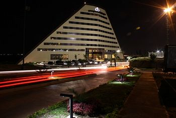 Imagen general del Hotel Eurobuilding Plaza Guayana. Foto 1