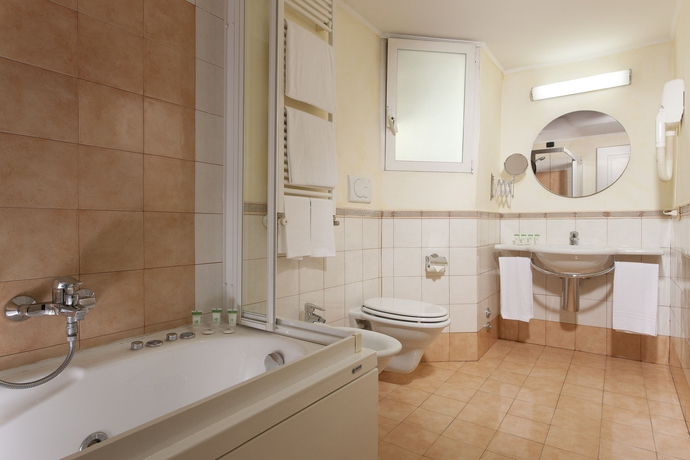 Imagen de la habitación del Hotel Eurogarden, Castel Giubileo. Foto 6
