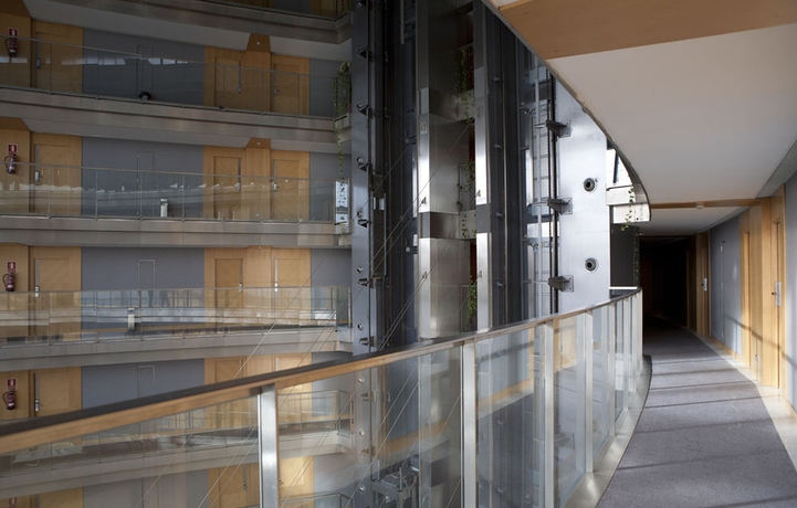 Imagen de los interiores del Hotel Eurohotel Barcelona Gran Via Fira. Foto 11