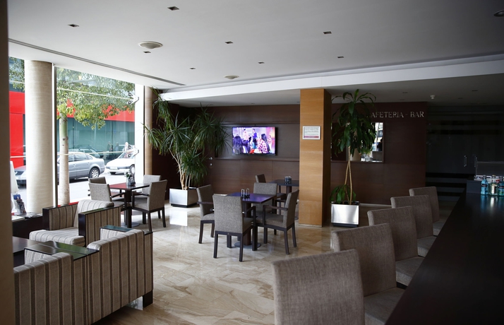 Imagen de los interiores del Hotel Eurohotel Castellón. Foto 16