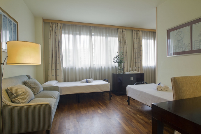 Imagen de los interiores del Hotel Eurohotel Diagonal Port. Foto 10