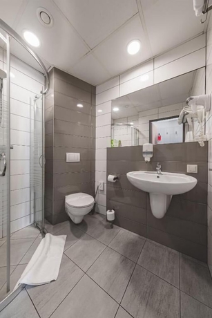 Imagen de la habitación del Hotel Eurohotel Katowice. Foto 6