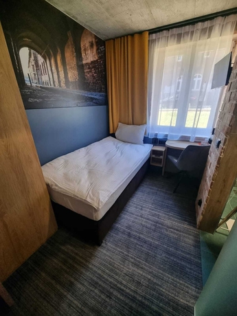 Imagen de la habitación del Hotel Eurohotel Katowice. Foto 9