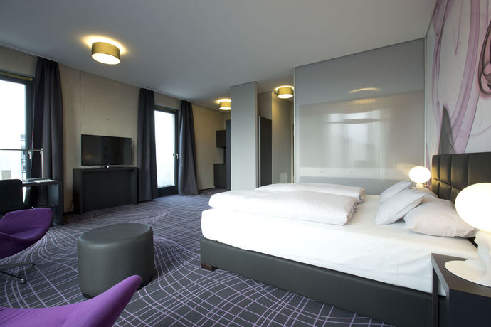 Imagen de los interiores del Hotel Euronova Arthotel. Foto 13
