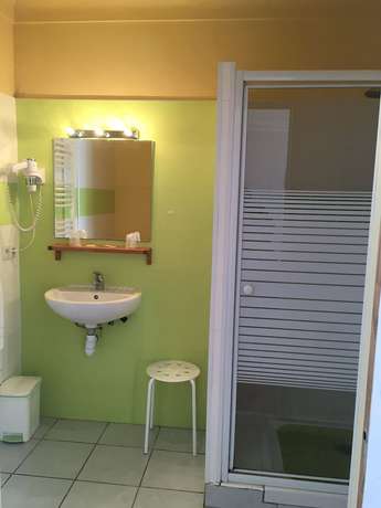 Imagen de la habitación del Hotel Europ\'H&ocirc;tel. Foto 5