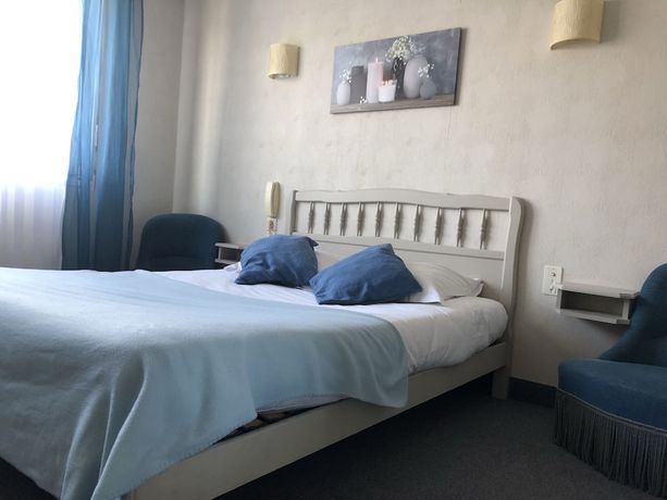 Imagen de la habitación del Hotel Europ\'H&ocirc;tel. Foto 8