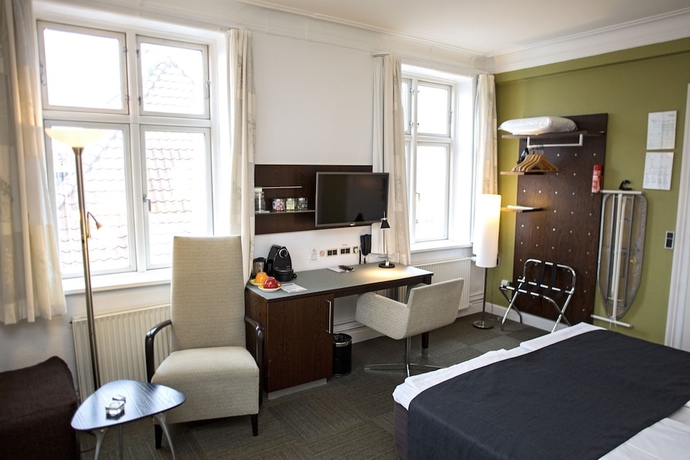 Imagen de la habitación del Hotel Europa, AABENRAA. Foto 10