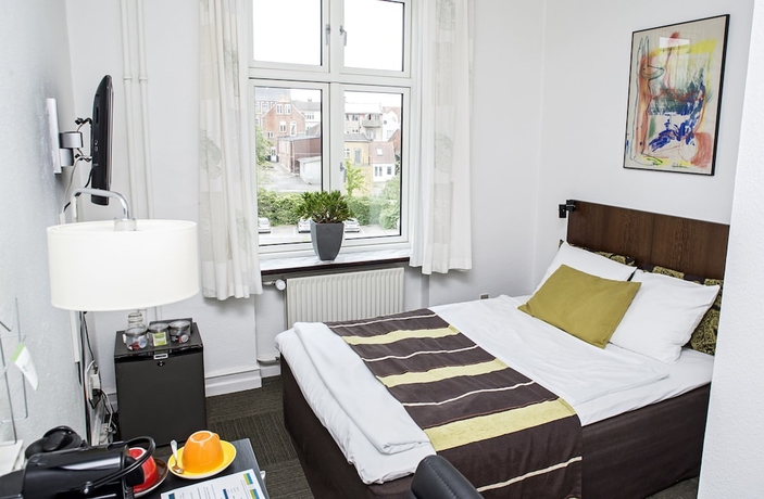 Imagen de la habitación del Hotel Europa, AABENRAA. Foto 12