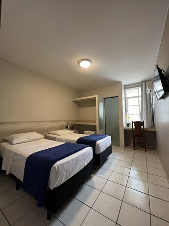 Imagen de la habitación del Hotel Europa, Águas Claras. Foto 19