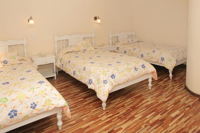 Imagen de la habitación del Hotel Europa, Alaus&iacute;. Foto 5