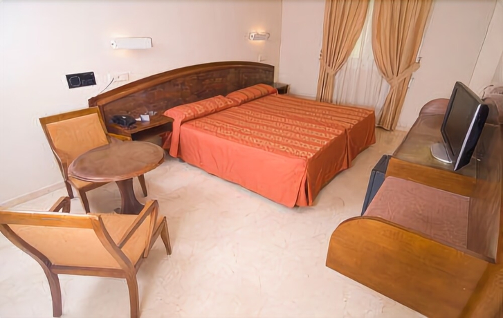 Imagen de la habitación del Hotel Europa, Albacete. Foto 4