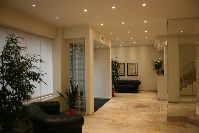 Imagen de los interiores del Hotel Europa, Alessandria. Foto 6