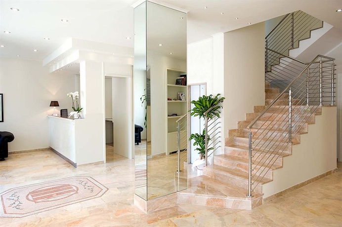 Imagen de los interiores del Hotel Europa, Alessandria. Foto 7