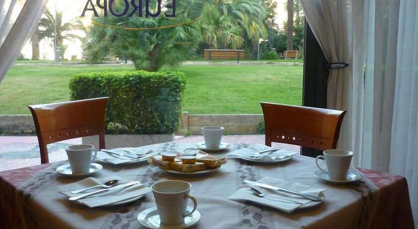 Imagen general del Hotel Europa, Arma di Taggia. Foto 1