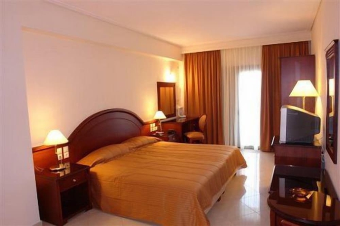 Imagen de la habitación del Hotel Europa Beach, Galaxidi. Foto 8