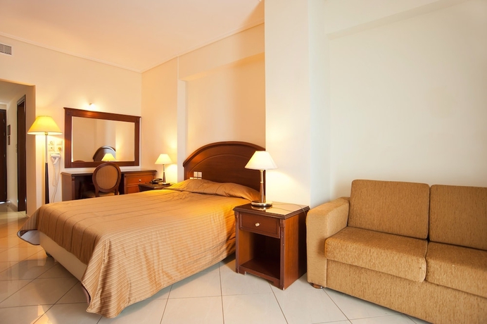 Imagen de la habitación del Hotel Europa Beach, Galaxidi. Foto 13