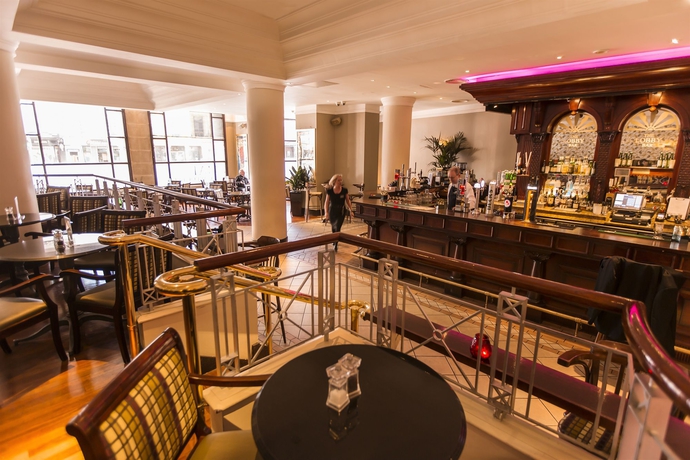 Imagen del bar/restaurante del Hotel Europa, Belfast. Foto 4