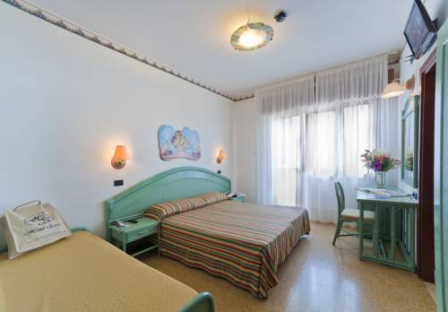 Imagen de la habitación del Hotel Europa, Bibione. Foto 16