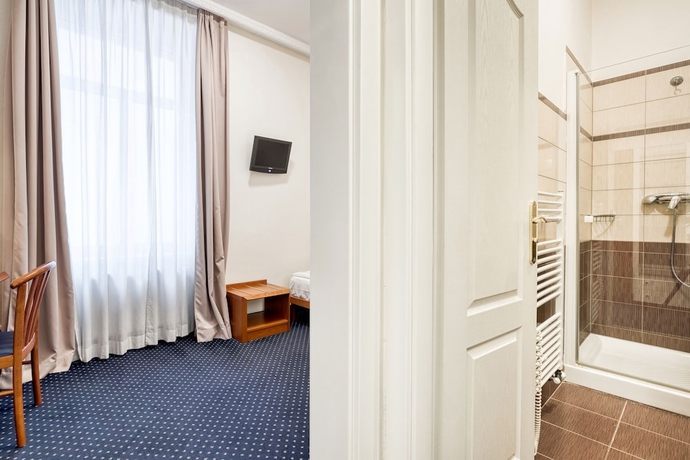 Imagen de la habitación del Hotel Europa, Brno. Foto 5