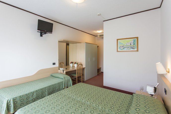 Imagen de la habitación del Hotel Europa, Caorle. Foto 10
