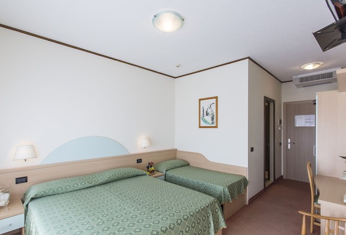 Imagen de la habitación del Hotel Europa, Caorle. Foto 16