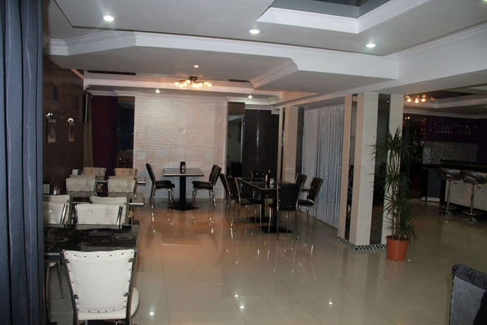 Imagen de los interiores del Hotel Europa, Chisinau. Foto 10