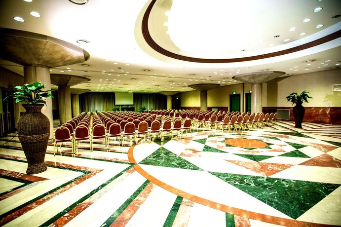 Imagen general del Hotel Europa, Cosenza. Foto 4