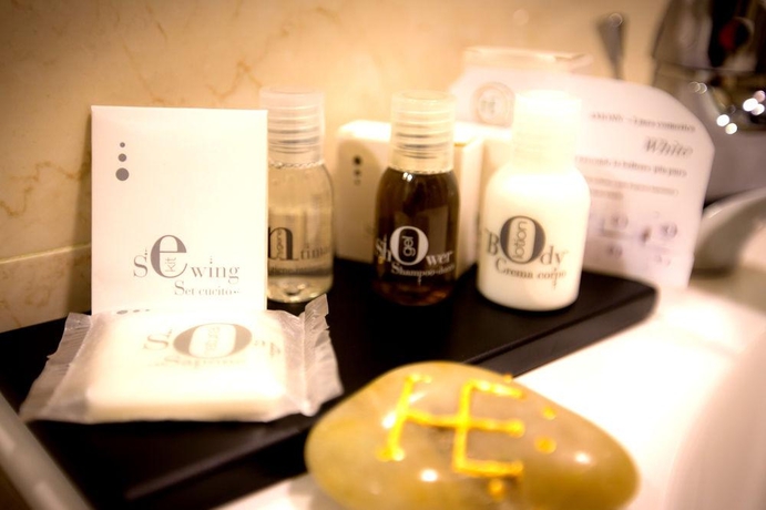 Imagen de la habitación del Hotel Europa, Cosenza. Foto 16