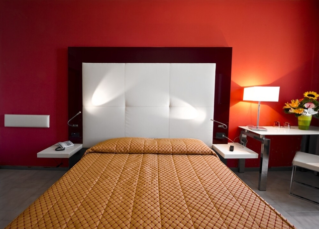 Imagen de la habitación del Hotel Europa, Desenzano del Garda. Foto 3