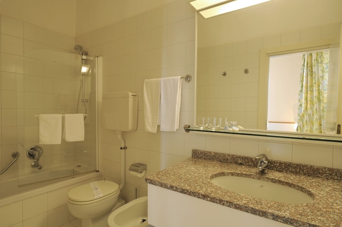 Imagen de la habitación del Hotel Europa E Concordia. Foto 5