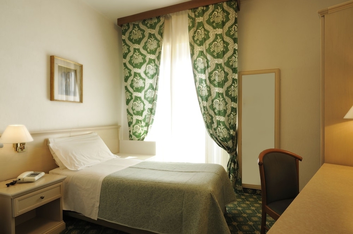 Imagen de la habitación del Hotel Europa E Concordia. Foto 8