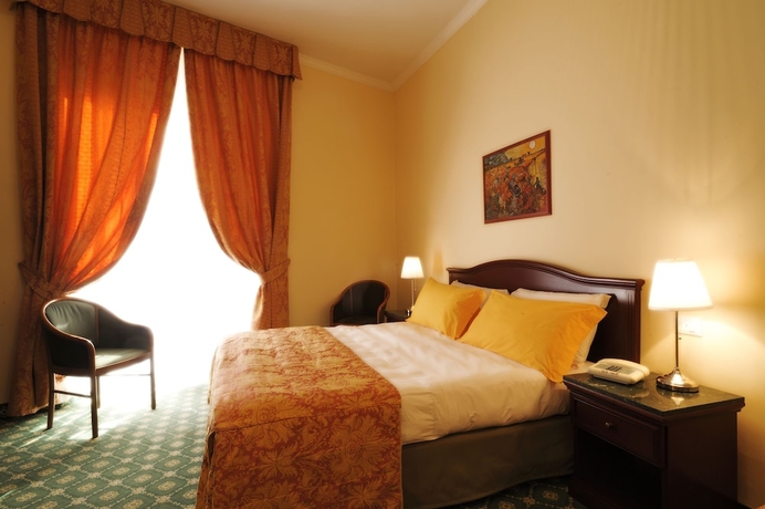 Imagen de la habitación del Hotel Europa E Concordia. Foto 11