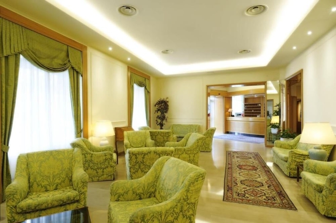 Imagen de los interiores del Hotel Europa E Concordia. Foto 12
