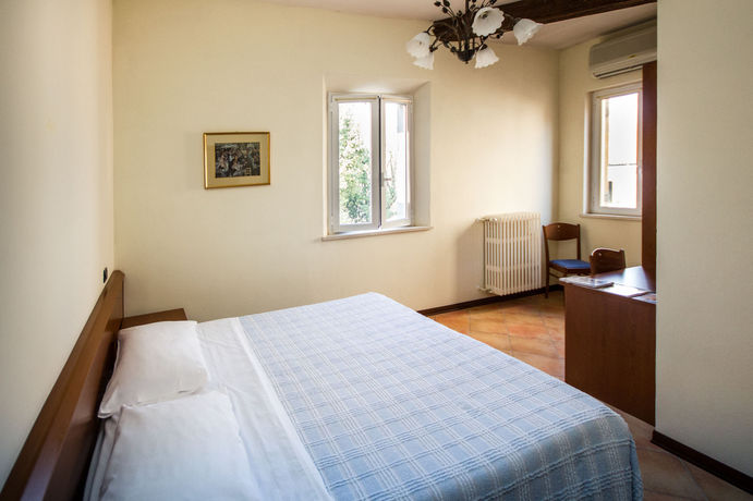 Imagen de la habitación del Hotel Europa, Ferrara. Foto 4