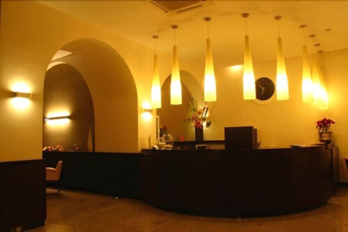 Imagen de los interiores del Hotel Europa, Foggia. Foto 14