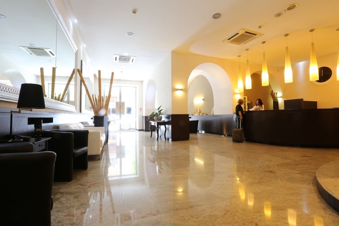 Imagen de los interiores del Hotel Europa, Foggia. Foto 15