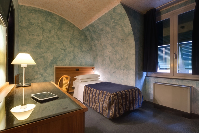 Imagen de la habitación del Hotel Europa, Génova. Foto 6