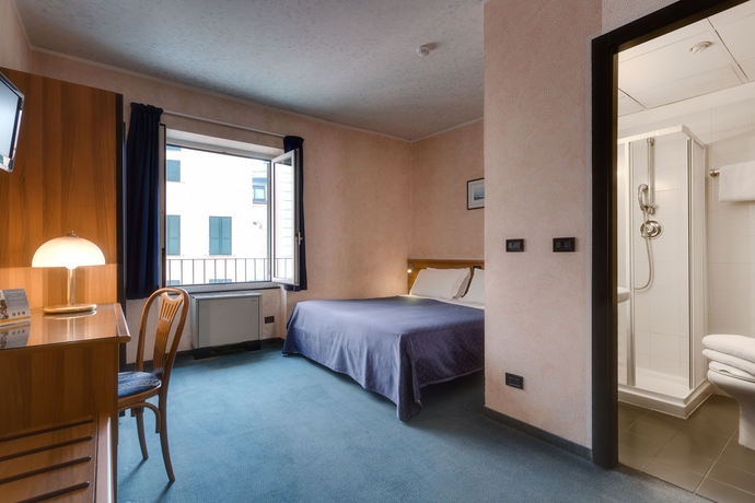 Imagen de la habitación del Hotel Europa, Génova. Foto 10