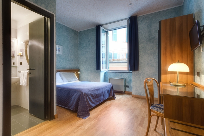 Imagen de la habitación del Hotel Europa, Génova. Foto 11