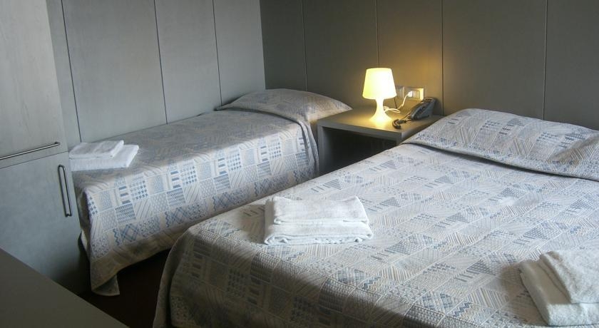 Imagen general del Hotel Europa, Grado. Foto 1