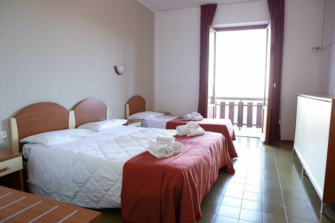 Imagen de la habitación del Hotel Europa Gran Sasso. Foto 4