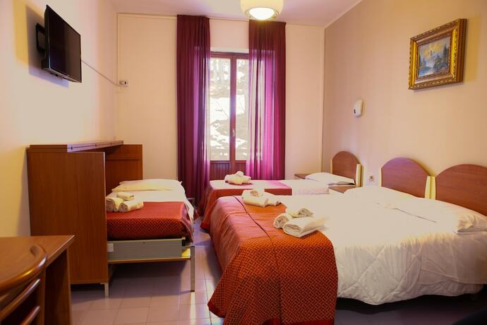 Imagen de la habitación del Hotel Europa Gran Sasso. Foto 5