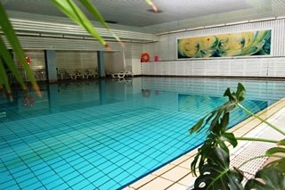 Imagen de la piscina del Hotel Europa Hotels & Congress Center - Standard. Foto 9
