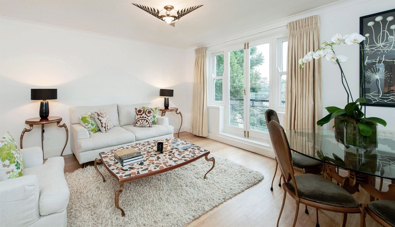 Imagen de los interiores del Hotel Europa House Apartments. Foto 8