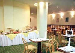 Imagen del bar/restaurante del Hotel Europa, Iasi. Foto 3