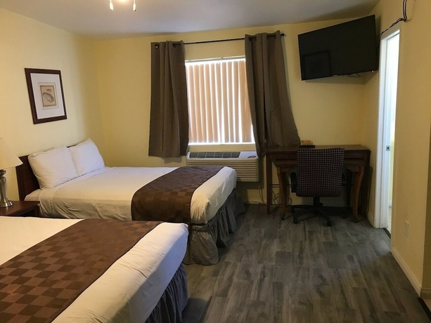 Imagen de la habitación del Hotel Europa Inn and Suites. Foto 11