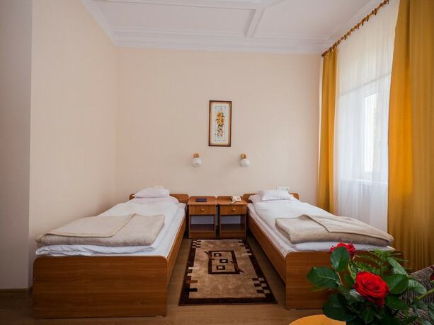 Imagen general del Hotel Europa, JELENIA G&Oacute;RA. Foto 3